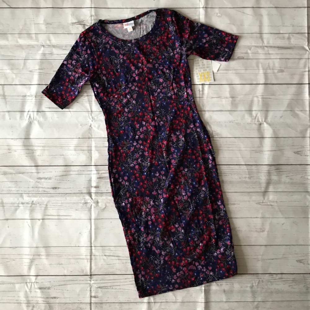 Xxs Lularoe julia